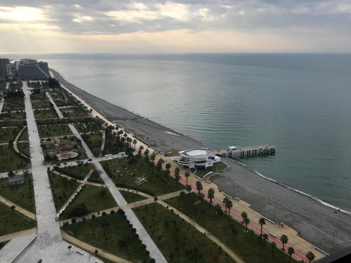 Orbi Beach Garden Batoemi Buitenkant foto